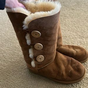 Ugg Bailey button boots